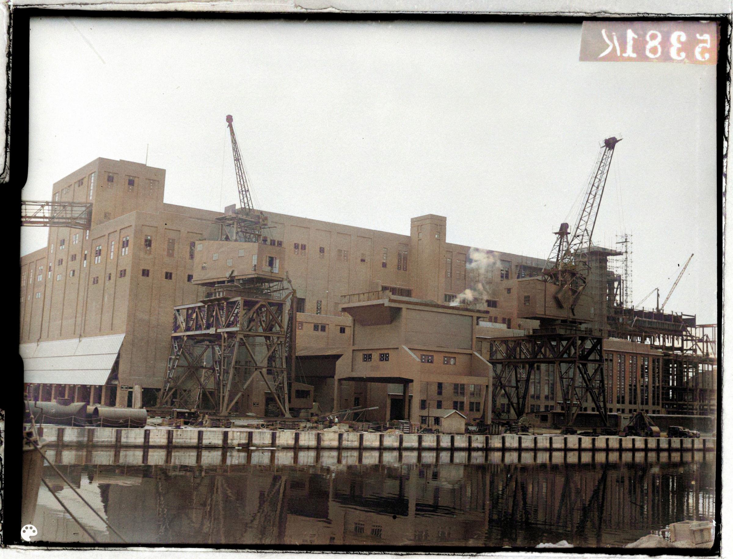 Shoreham Harbour circa 1953