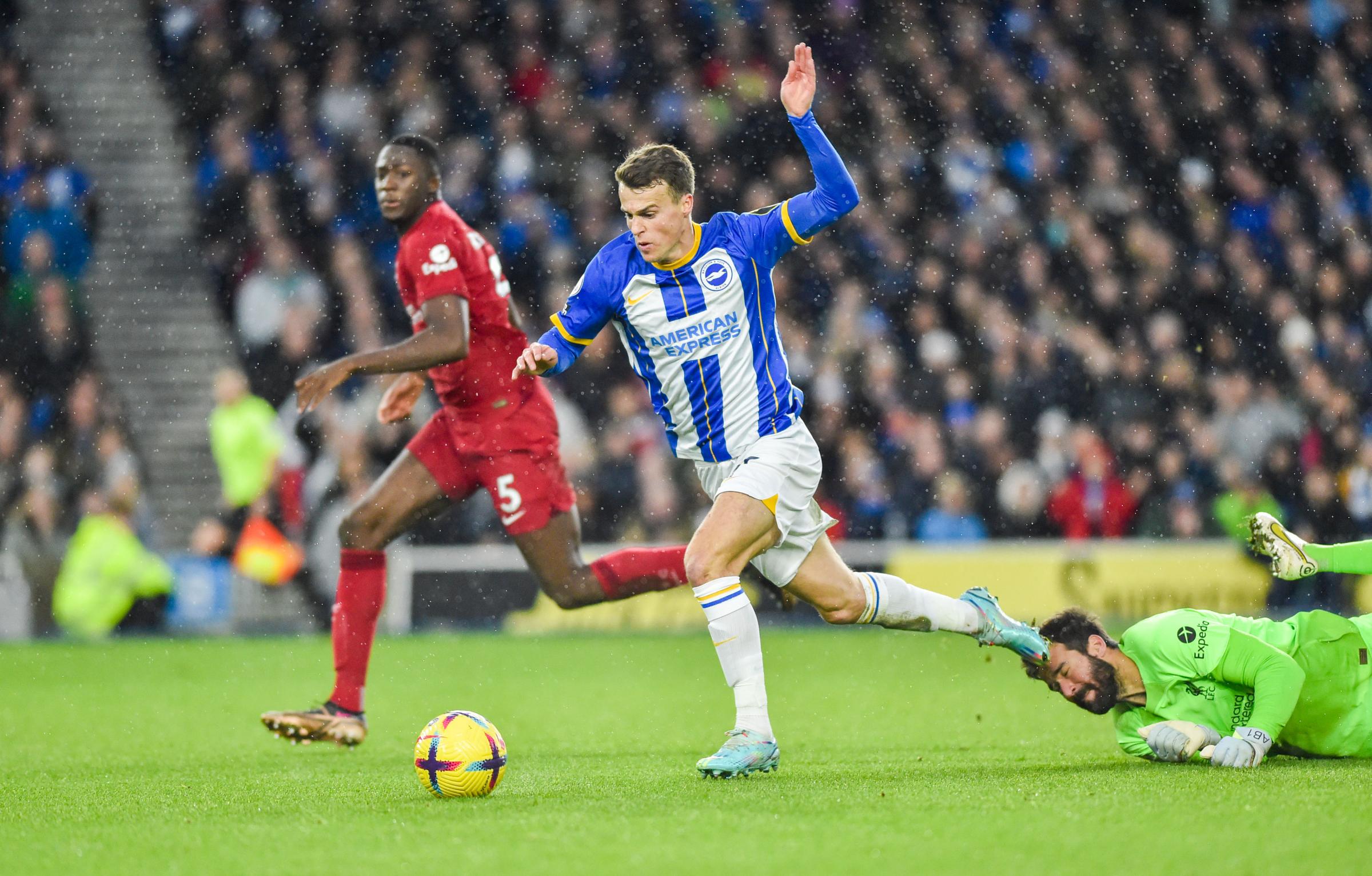 Roberto De Zerbi gives Solly March and 2024-25 Brighton squad update
